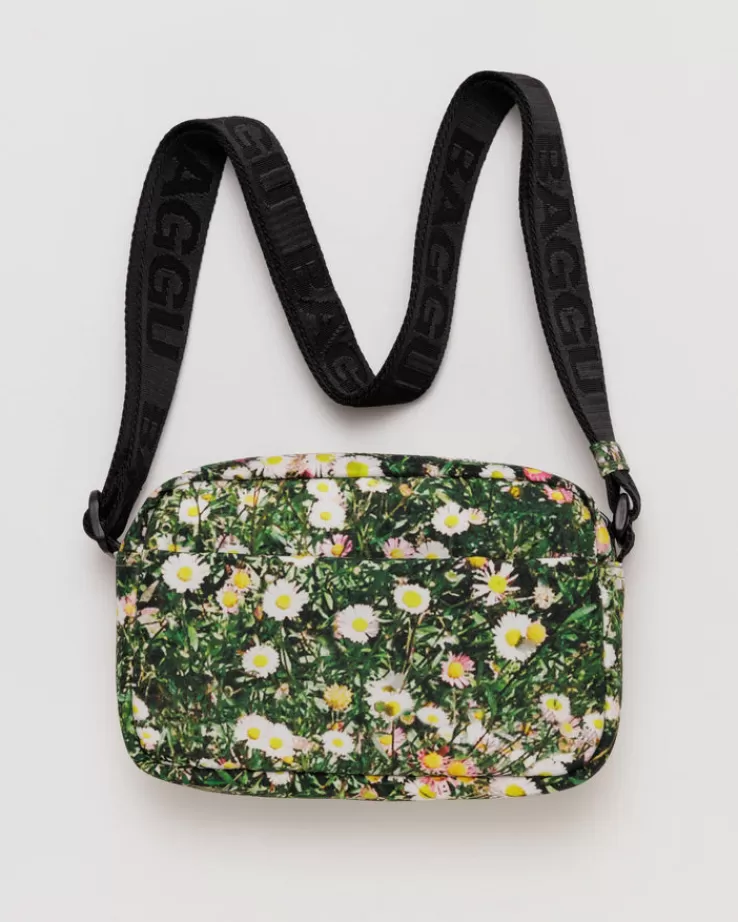 Baggu Camera Crossbody : Daisy - | Crossbody Bags